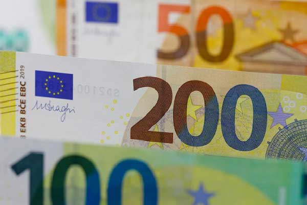 创业板改革新规出炉！如何影响市场？华宝基金双创50ETF（588330）盘中拉升1.8%，冲击5连阳，续创历史新高